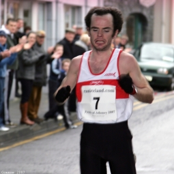 An image from the 2007 Fields of Athenry 10k.